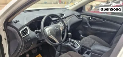 Nissan Rogue SL 4