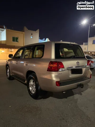 Toyota Land Cruiser GX 4