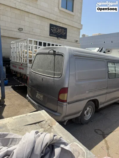 Hyundai H 100 2