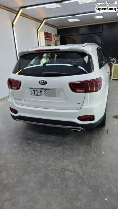 Kia Sorento S 4