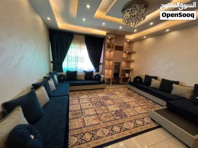 كنب وبرادي وسجاد للبيع 3