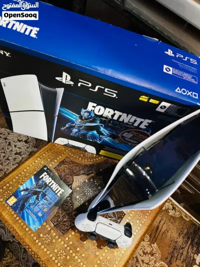 Playstation 5 Slim Digital بلاستيشن 5 سلم دجيتال 4