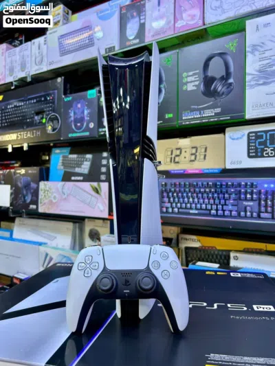 PS5 PRO digital edition 2000 g used like new 2