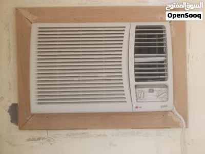 For sale many window AC 1.5 ton BD 30/= for each Chat via WhatsApp only 3