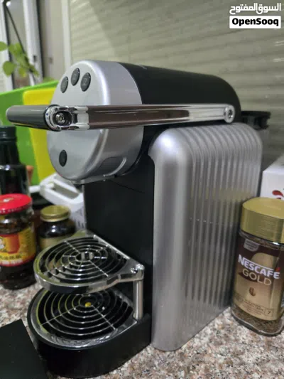 Coffee Machine Nespresso Good as New 2