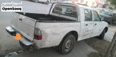 Mitsubishi L200 Standard 2