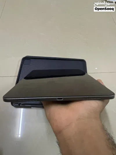 أيباد برو m1 مع جميع الملحقات 120 فريم قابل في حدود المعقول 2