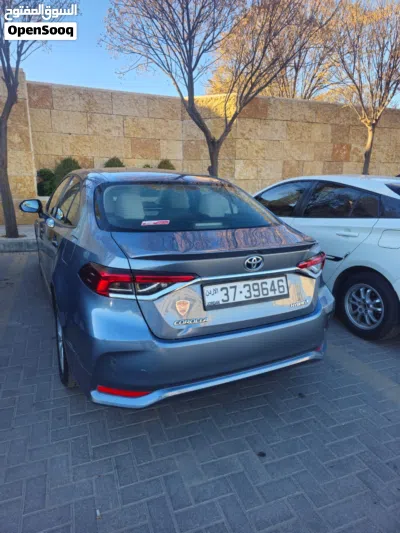 Toyota Corolla Hybrid 3