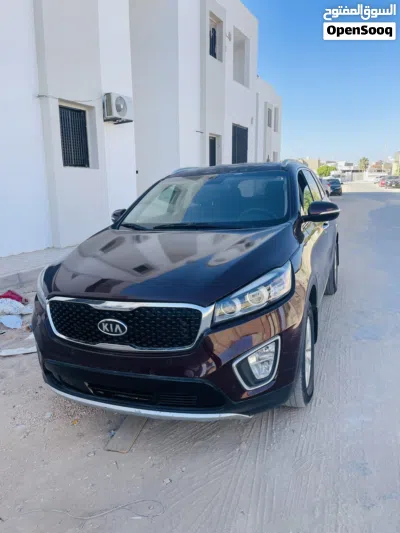 Kia Sorento EX 3