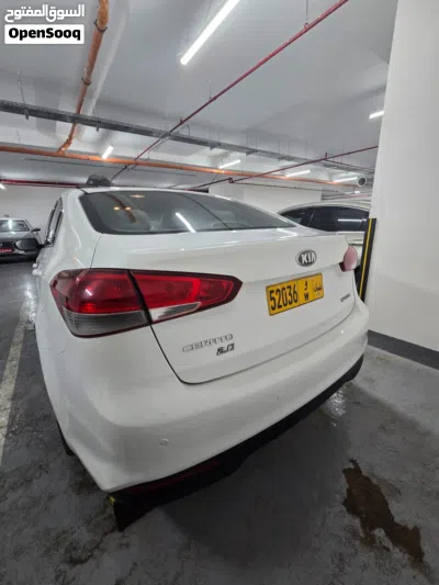 Kia Cerato Standard 3