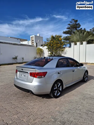Kia Cerato SX 2