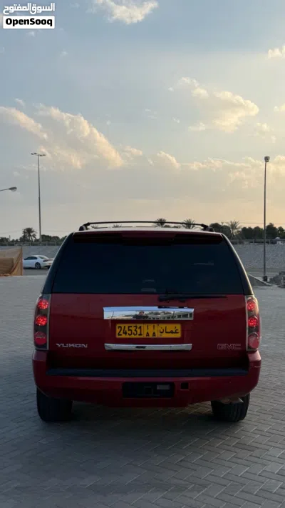 GMC Yukon SLT 4