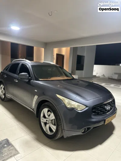 Infiniti FX35 Sebastian Vettel Edition 3