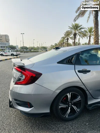 Honda Civic Standard 3