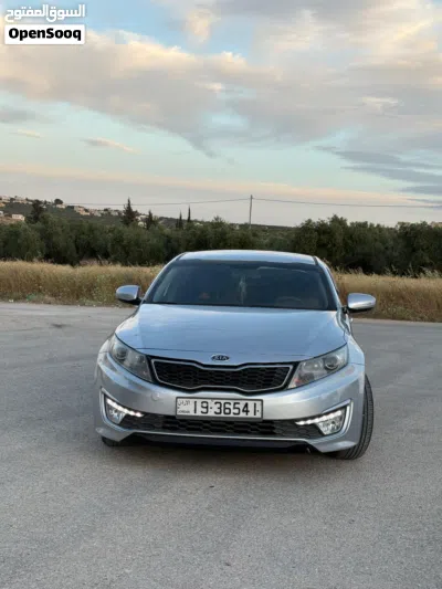 Kia K5 Standard 4