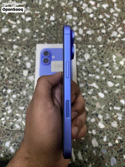 للبيع أيفون 16- iPhone 16 3