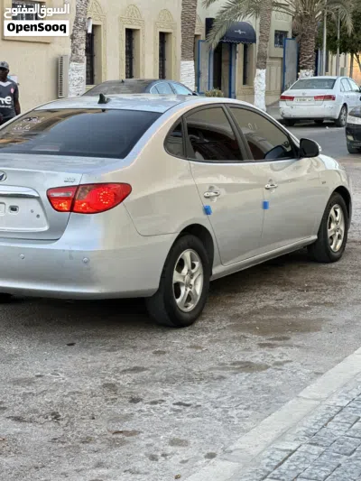 Hyundai Avante Limited 4
