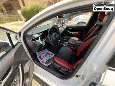 Toyota Corolla Hybrid 3