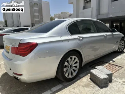 BMW 7 Series 740i Sedan 3