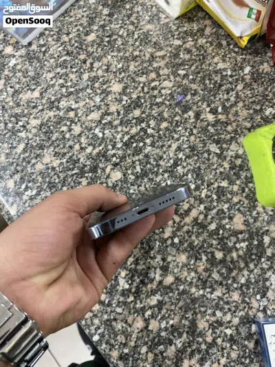 ايفون 13 برو 4