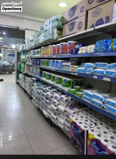 محل تجاري للبيع مع البضاعه 2