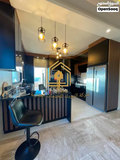 شقة * فاخرة * 3نوم * مطلة * موقع مميز * ضاحية النخيل 2