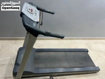 سير رياضي ب حاله ممتاز سهل التنقل وسلس ف استعمال يشيل فوق 100كيلو 2