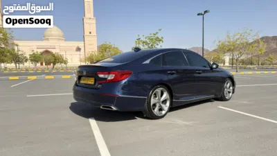 هوندا اكورد Touring 2
