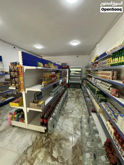محل للبيع غدائيه للبيع لبضعه او صكفاليات وتلاجات ومنضومه البيع فقط وليس معهم العقار وسعر على هاتف 3