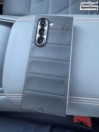 Samsung Z Fold 6 4