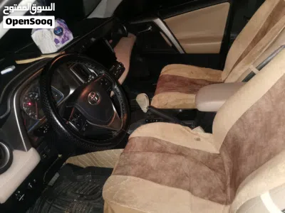 Toyota RAV 4 Limited 3