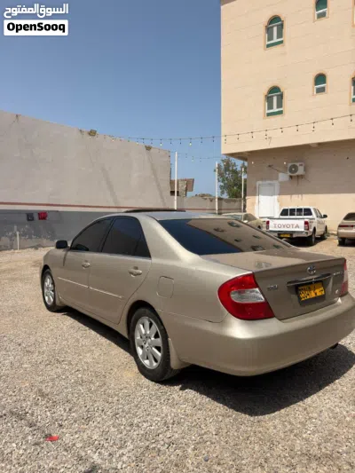 Toyota Camry SE 2