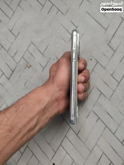ايفون 11 برو ماكس 2
