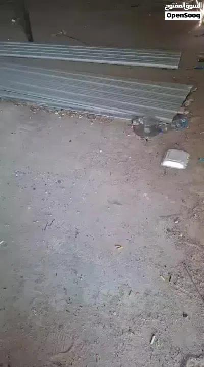 للايجار هنكر 1000 متر الصليبيه الايجار 2500 قابل للتفاوض 4