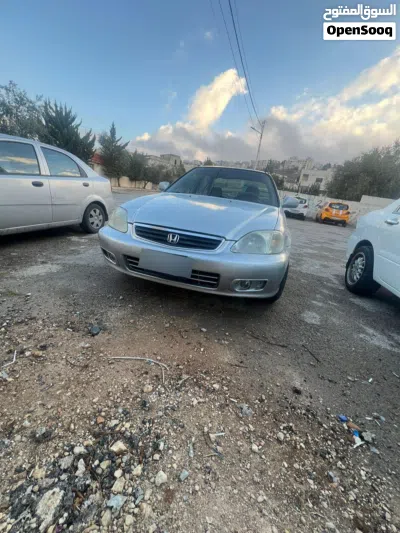 Honda Civic LXi 3