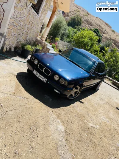 بي ام دبليو الفئة 5 520 2