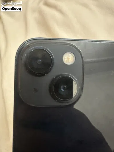 iPhone 13 لون أسود 2