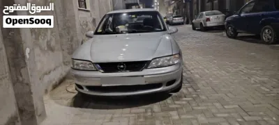 Opel Vectra 4