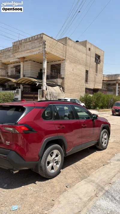 تويوتا راف فور XLE 2
