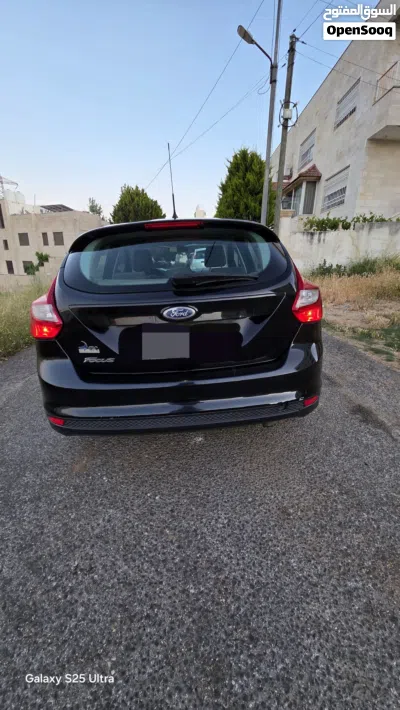 فورد فوكس Standard 2