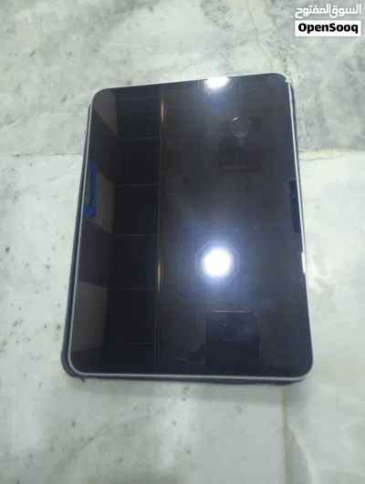 ايباد 11بروM5 ذاكرة 256 2