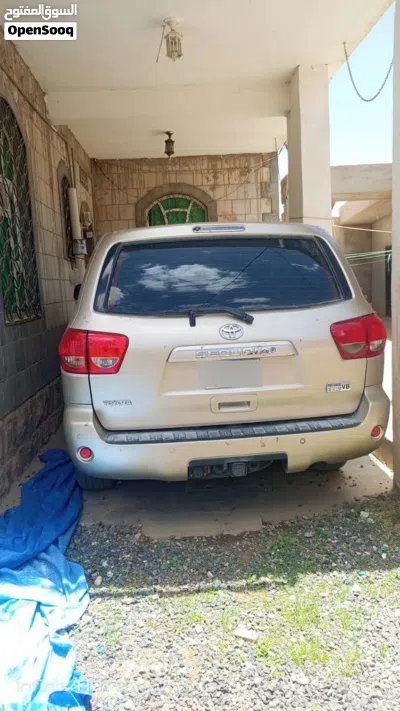 Toyota Sequoia EXR 4