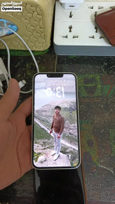ايفون 13 للبيع 4