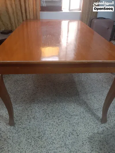 ميز طعام للبيع بدون كراسي للبيع 2