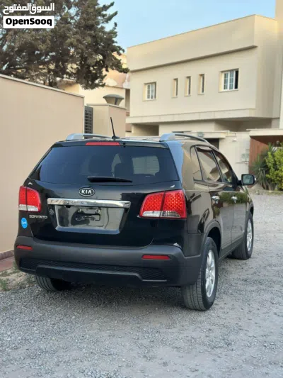 Kia Sorento EX 3