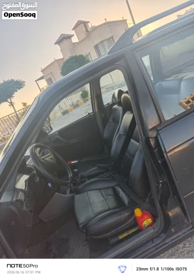 Opel Astra Standard 4