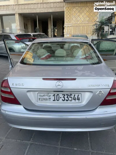مرسيدس بنز الفئة-E E 200 3