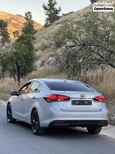 Kia K3 GT 4