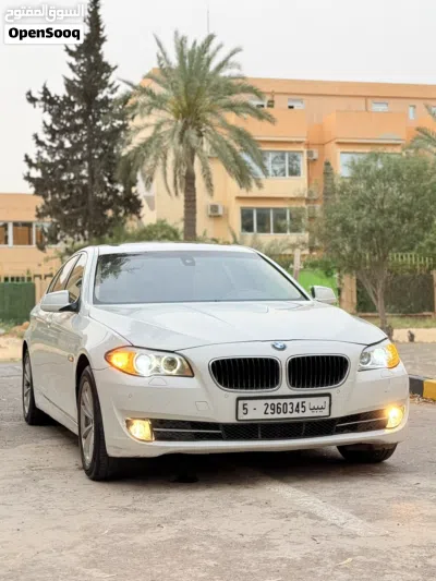 بي ام دبليو الفئة 5 528 3