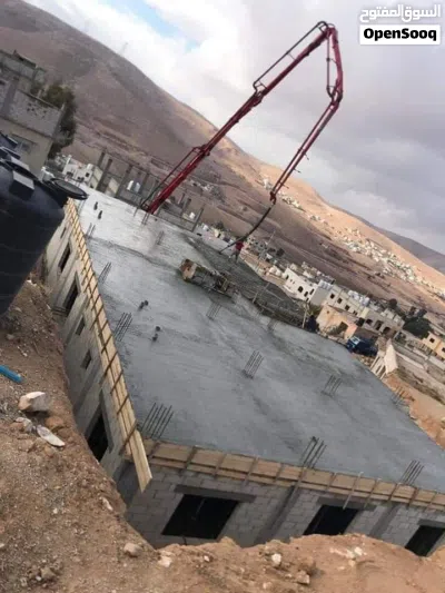 يوجدلدينا صرصور رفع مواد بناء ويوجد مروحيه هليكوبتر لجميع صب سقف صبات ميلان صب ارضيه 4